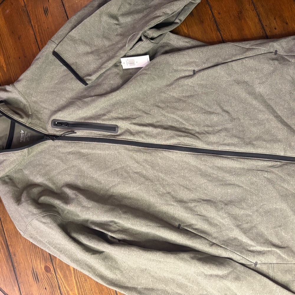 Men's Gray Jacket
